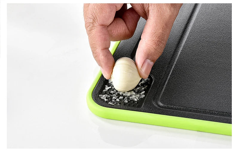 The TitanCut Pro – The Ultimate 2-in-1 Smart Cutting Board